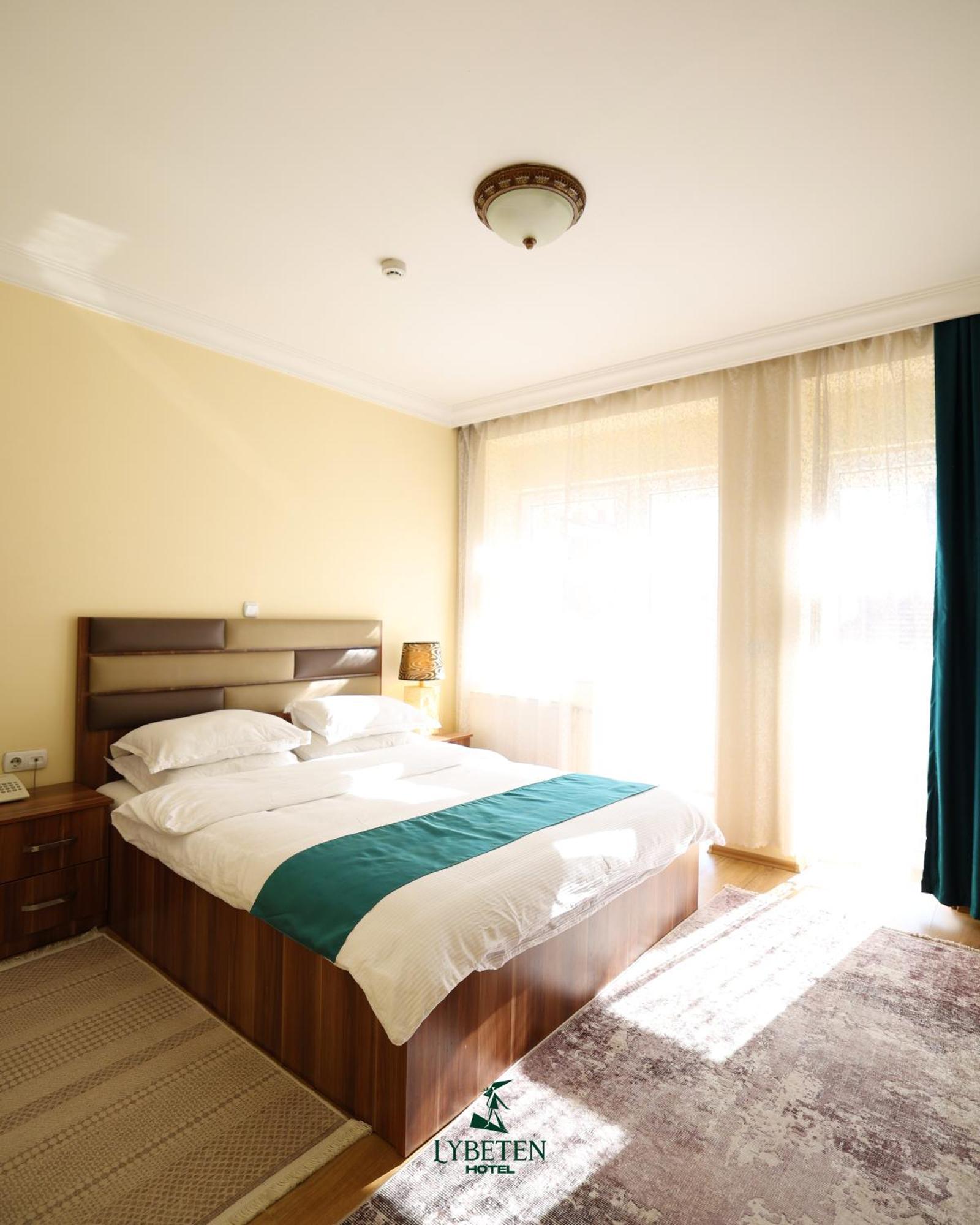 Hotel Lybeten Ferizaj Exterior photo