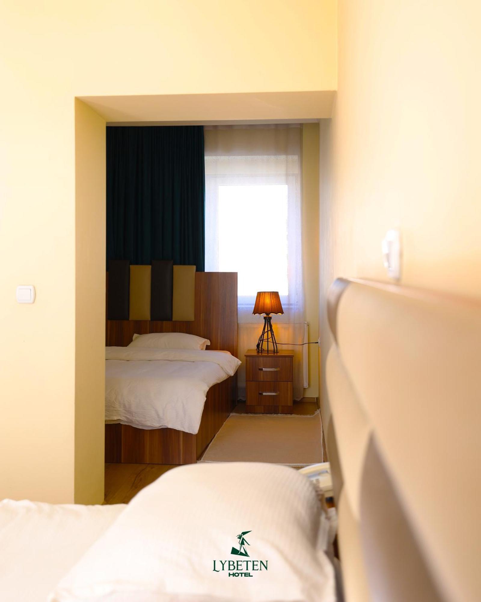 Hotel Lybeten Ferizaj Exterior photo